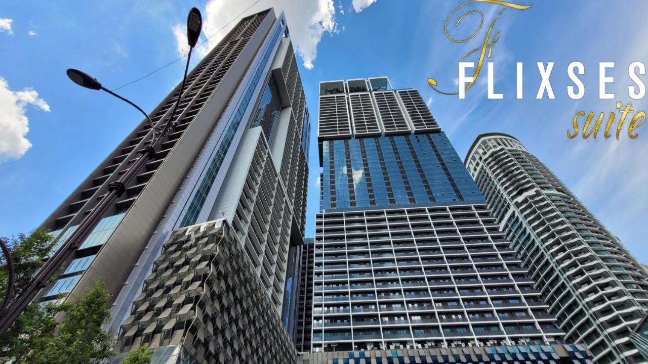 Flixses Suites At Platinum Klcc Куала-Лумпур Экстерьер фото